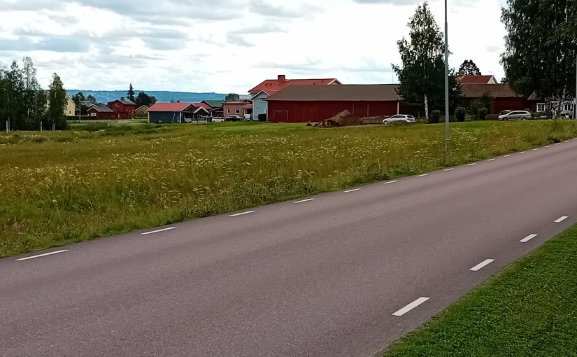 Holiday July 15th, Falun  – Våmhus  – sewing&nbsp;machine.